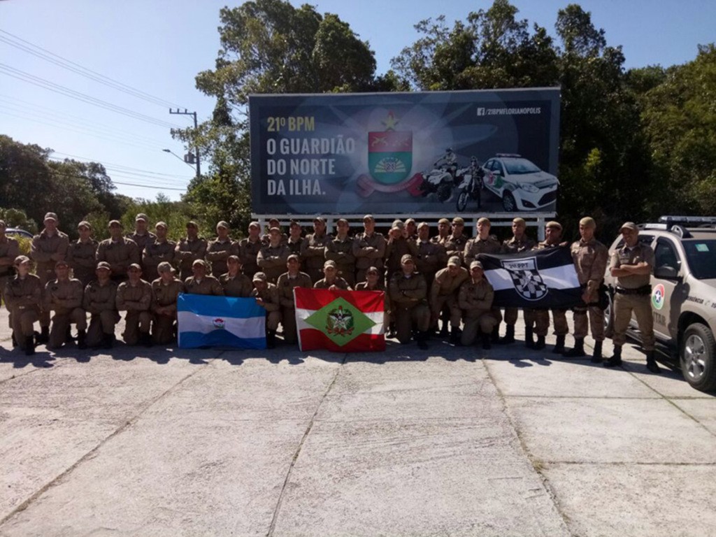 Solenidade marca entrega de medalhas e formatura do 1º CPU do 21º BPM