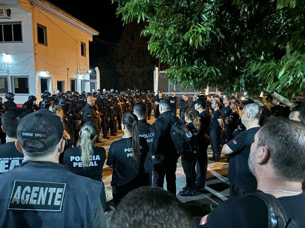 Polícia Penal faz operação pente fino na Penitenciária Industrial de Chapecó após tentativa de fuga frustrada