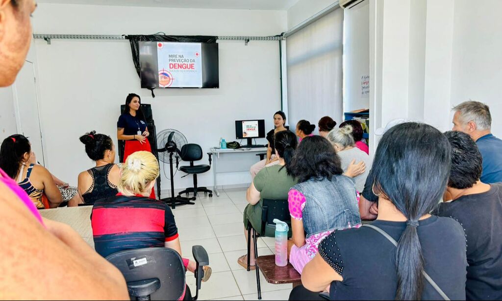 Equipe do CRAS Parque Guarani promove ações de combate à dengue em Joinville