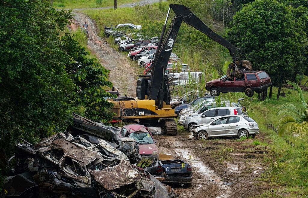Operação Limpa Pátios do Detran/SC é concluída em 10 dias em Joinville e vai para outras cidades do estado