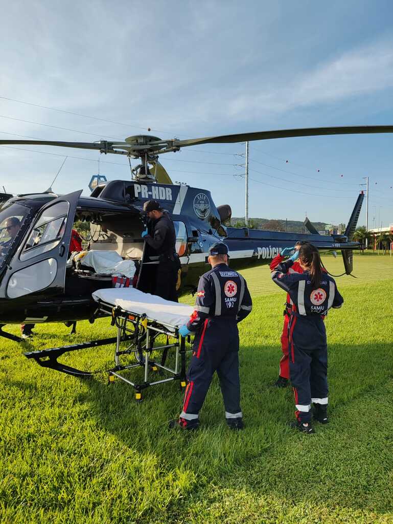 PACIENTE DE PRAIA GRANDE PASSA MAL E NECESSITA SER TRANSFERIDO PELA AERONAVE DO SAER/SARASUL