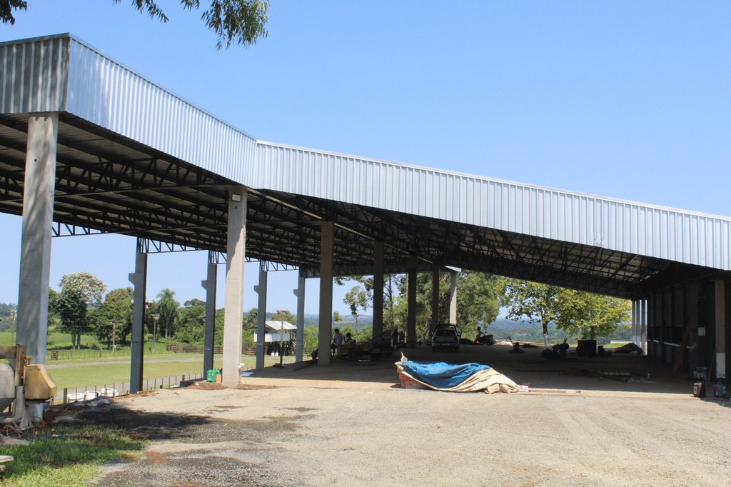 Organização do Rodeio Crioulo e Artístico Nacional de Maravilha na reta final