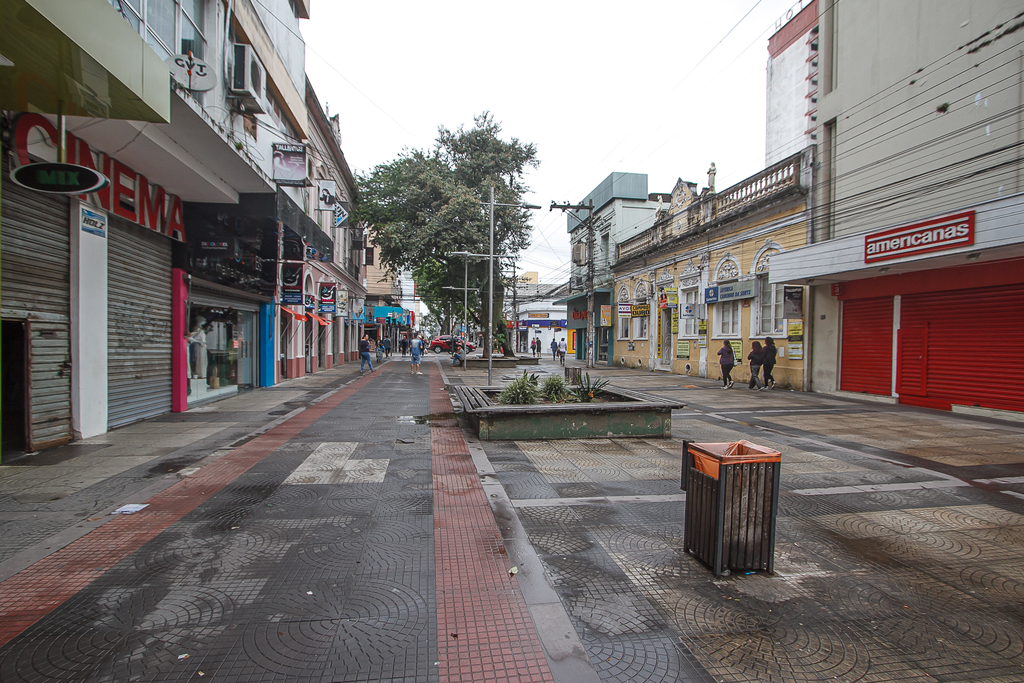 Comércio tem o dia perdido no Centro de Pelotas