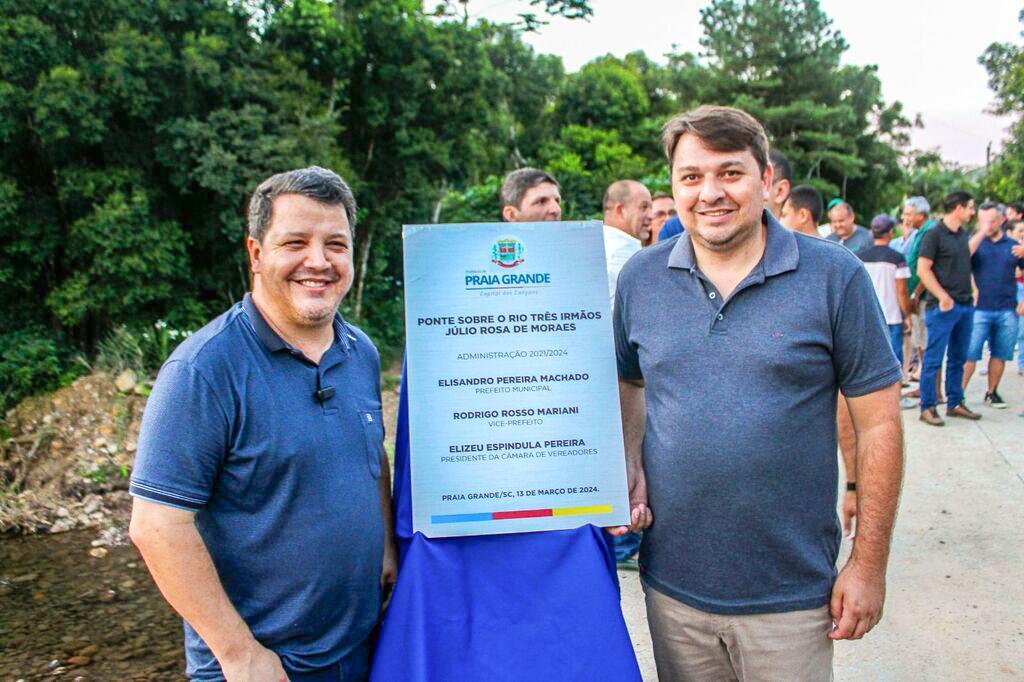 PREFEITURA DE PRAIA GRANDE INAUGURA PONTE DA FORTALEZA  EM HOMENAGEM A MORADOR DA COMUNIDADE