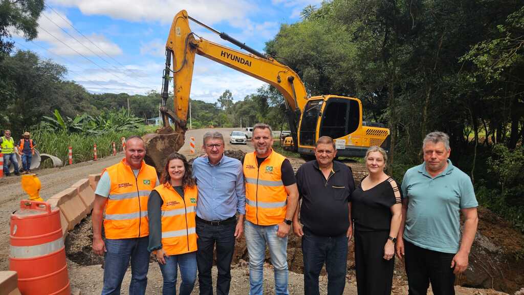  Secretário da Infraestrutura e Mobilidade visita obra de revitalização da Rodovia SC 150/390 entre Capinzal e Piratuba