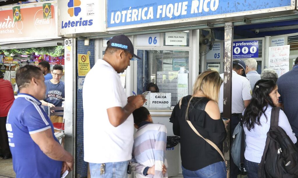 Mega-Sena pode pagar prêmio de 4 milhões neste sábado (30)