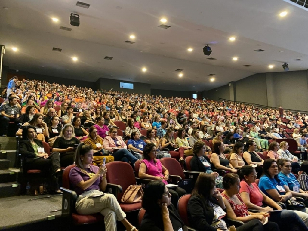 Seminário sobre autismo reúne mil pessoas em Chapecó