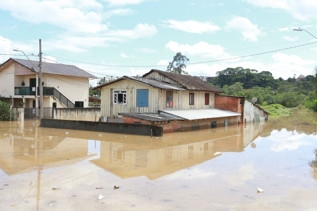 Blumenau vai receber R$ 50 milhões para obras de prevenção a desastres naturais