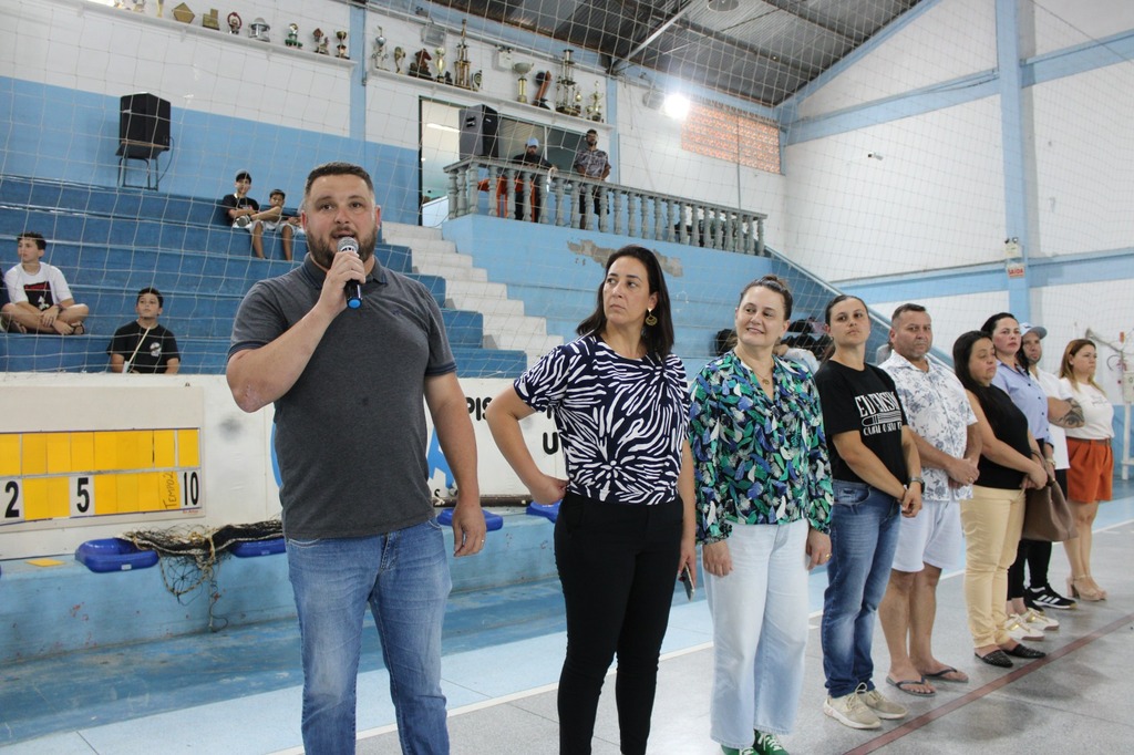 Sete escolas participam dos jogos escolares em Otacílio Costa