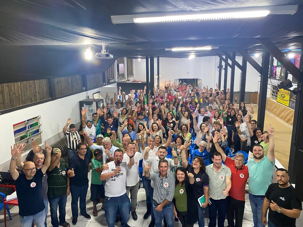 Aproximadamente 300 pessoas participaram de confraternização do MDB otaciliense