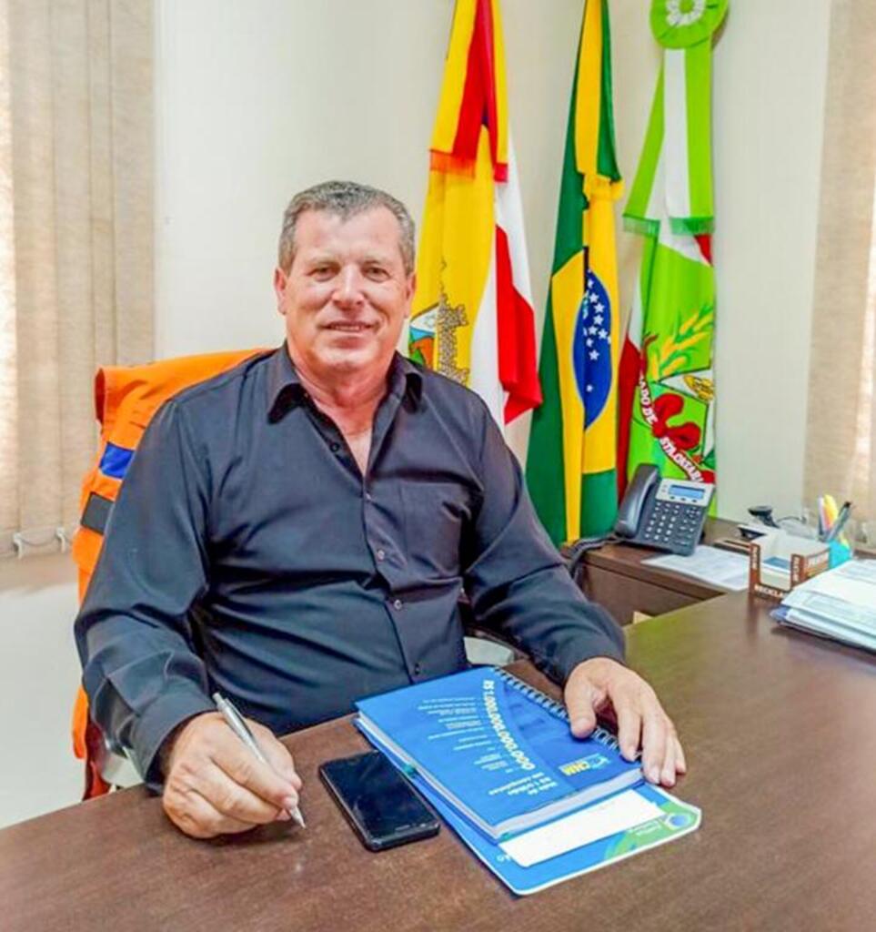 ADMINISTRAÇÃO MUNICIPAL DE SÃO JOÃO DO SUL CONCEDE REAJUSTE SALARIAL CONFORME O PISO SALARIAL DO MAGISTÉRIO PÚBLICO