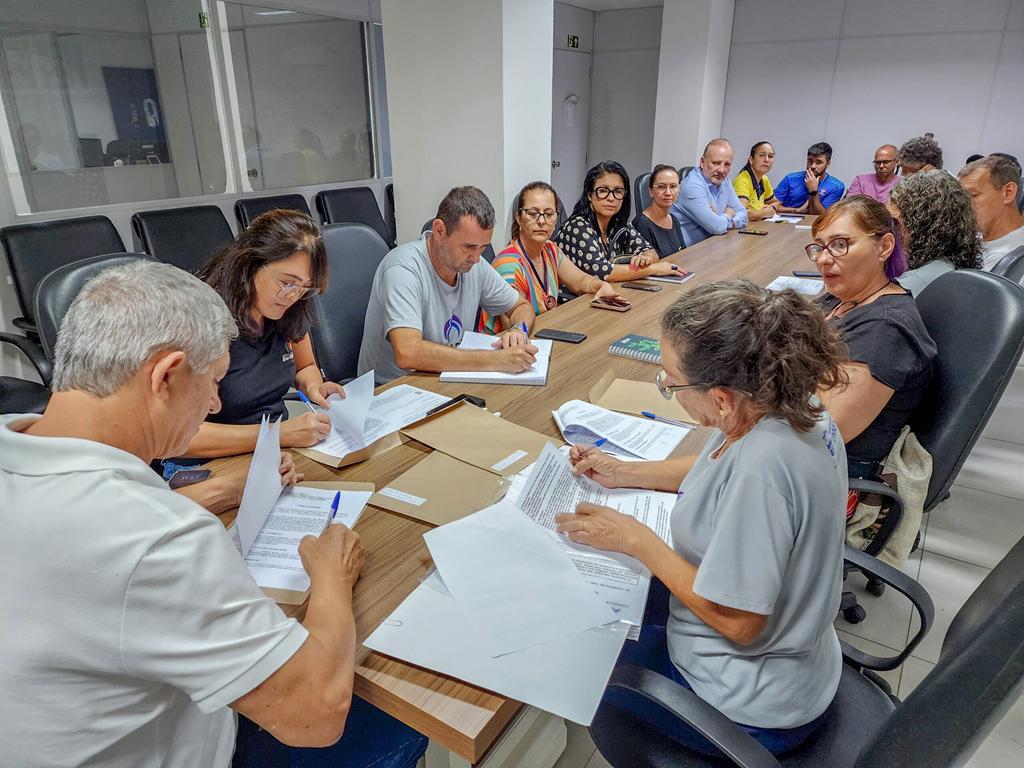 PREFEITURA DE TORRES, COMDICA E ENTIDADES ASSINAM PROJETOS SOCIAIS DE AMPARO À CRIANÇAS E ADOLESCENTES