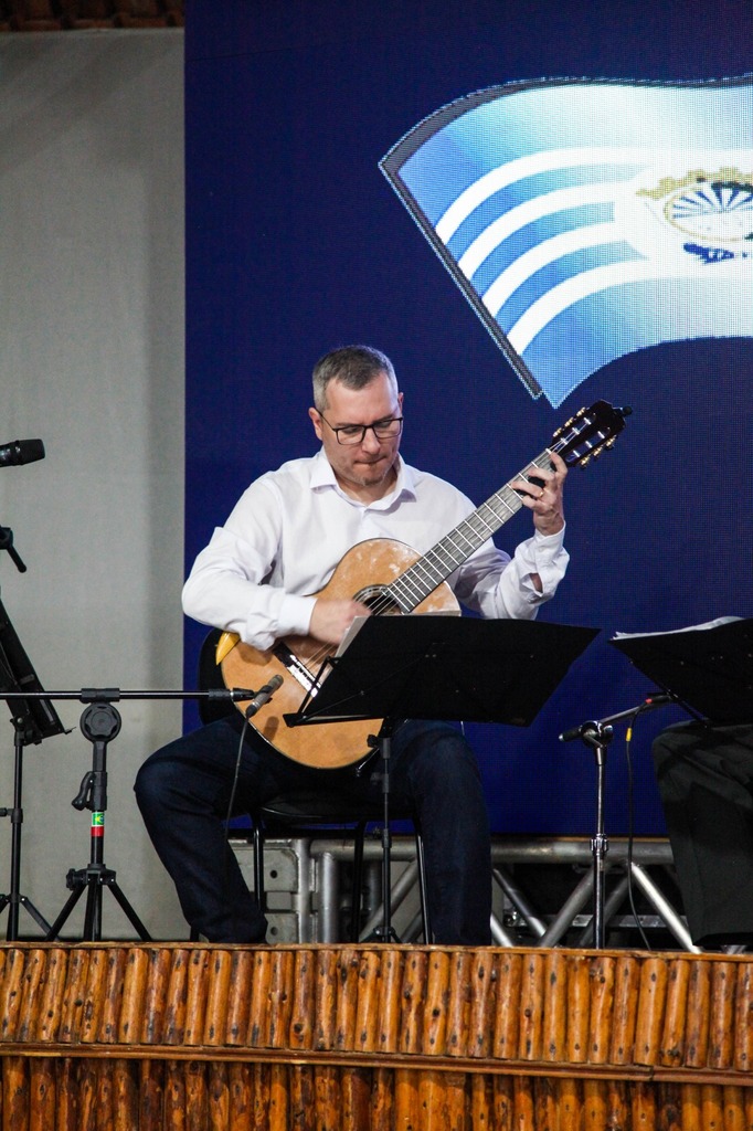 Videoclipes musicais dos artistas locais contemplados pela Lei Paulo Gustavo foram apresentados na noite desta quinta-feira (04) em Capinzal