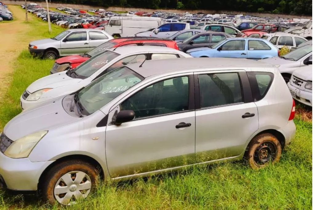 Leilão de carros e motos será realizado em abril no Sul de SC; veja como participar