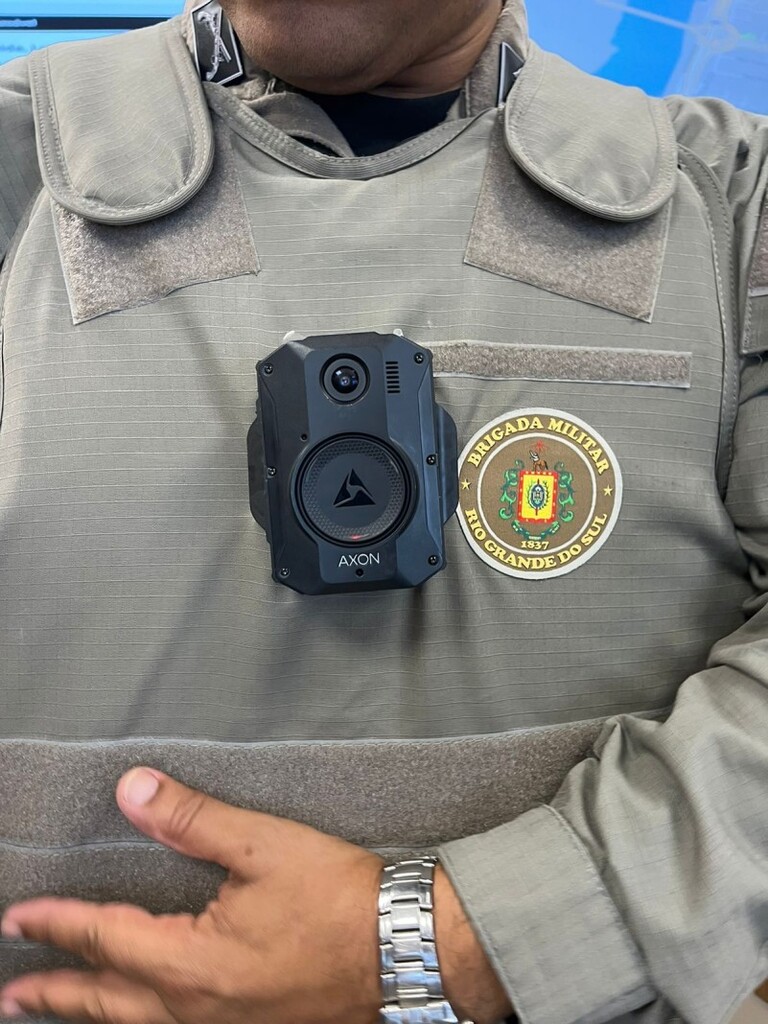 Câmeras corporais para policiais passam por avaliação técnica