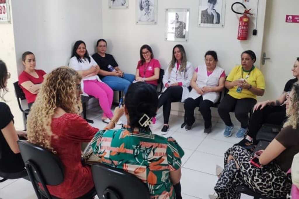 Comarca de Lages orienta profissionais de saúde sobre entrega legal de bebês