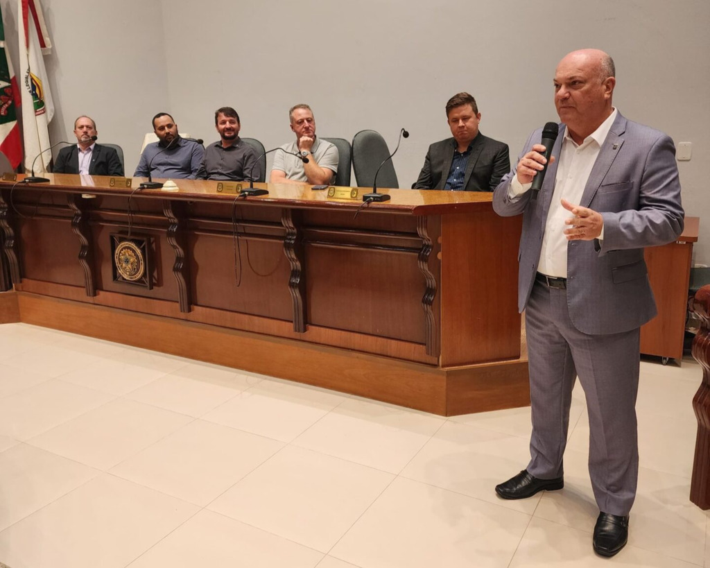 Em Rio Negrinho, presidente do Crea-SC dá posse ao novo colégio de inspetores da região
