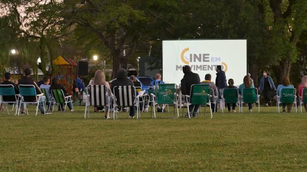 TV OVO está com inscrições abertas para o Cine em Movimento; projeto promove sessões itinerantes em Santa Maria