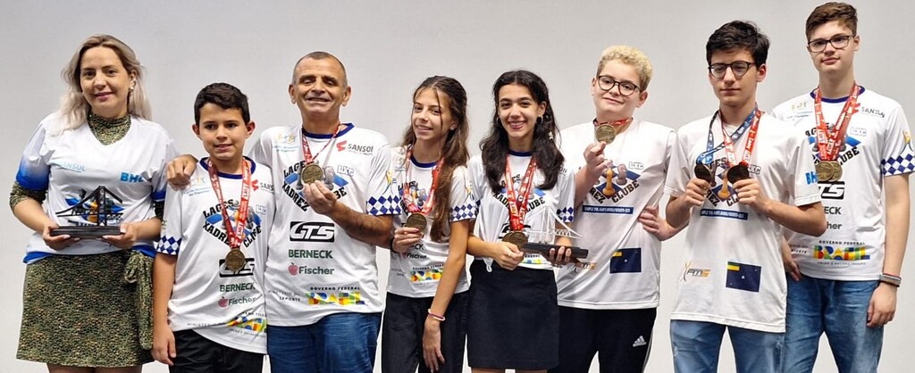 Lages conquista 13 prêmios em Florianópolis