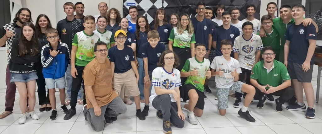 Lages segura Chapecó e mantém a liderança do Interclubes