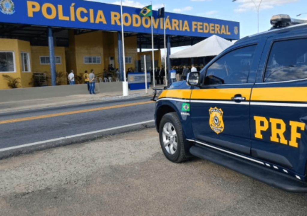 Deputados estaduais cobram aumento de efetivo da PRF em SC