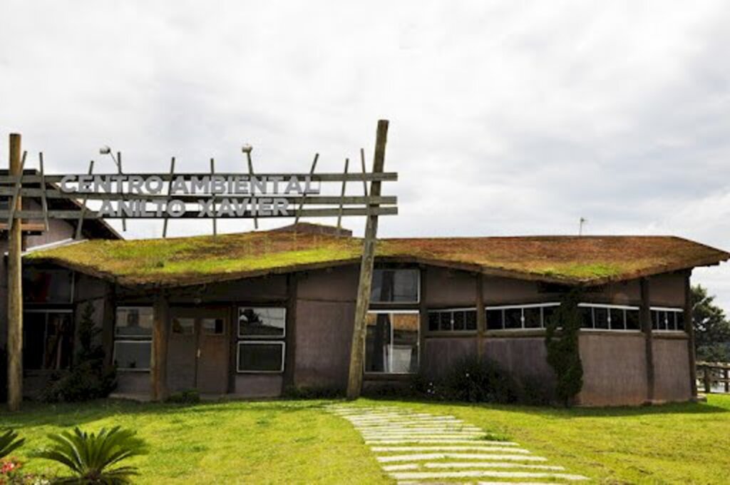 Covid-19: em Otacílio Costa, vacinação passa a ser no Centro Ambiental Anilto Xavier, no bairro Poço Rico