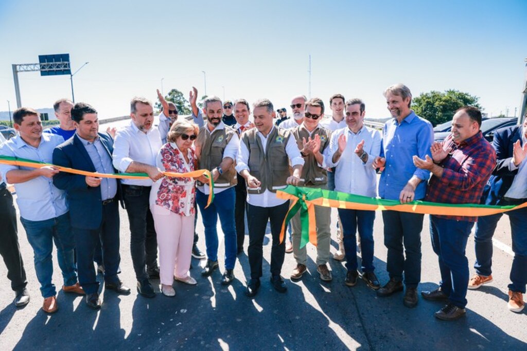 Na inauguração de viaduto em Navegantes, ministro Renan Filho  destaca os investimentos na região