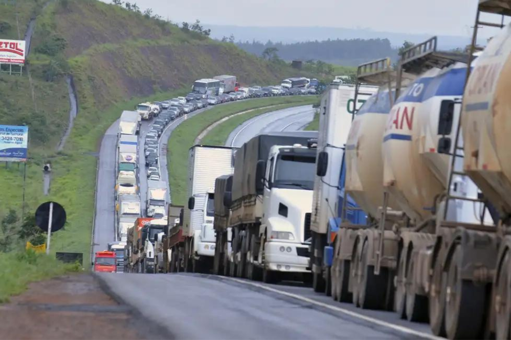 (Imagem Valter Campanato) - Rodovias federais terão pontos de descanso para motoristas