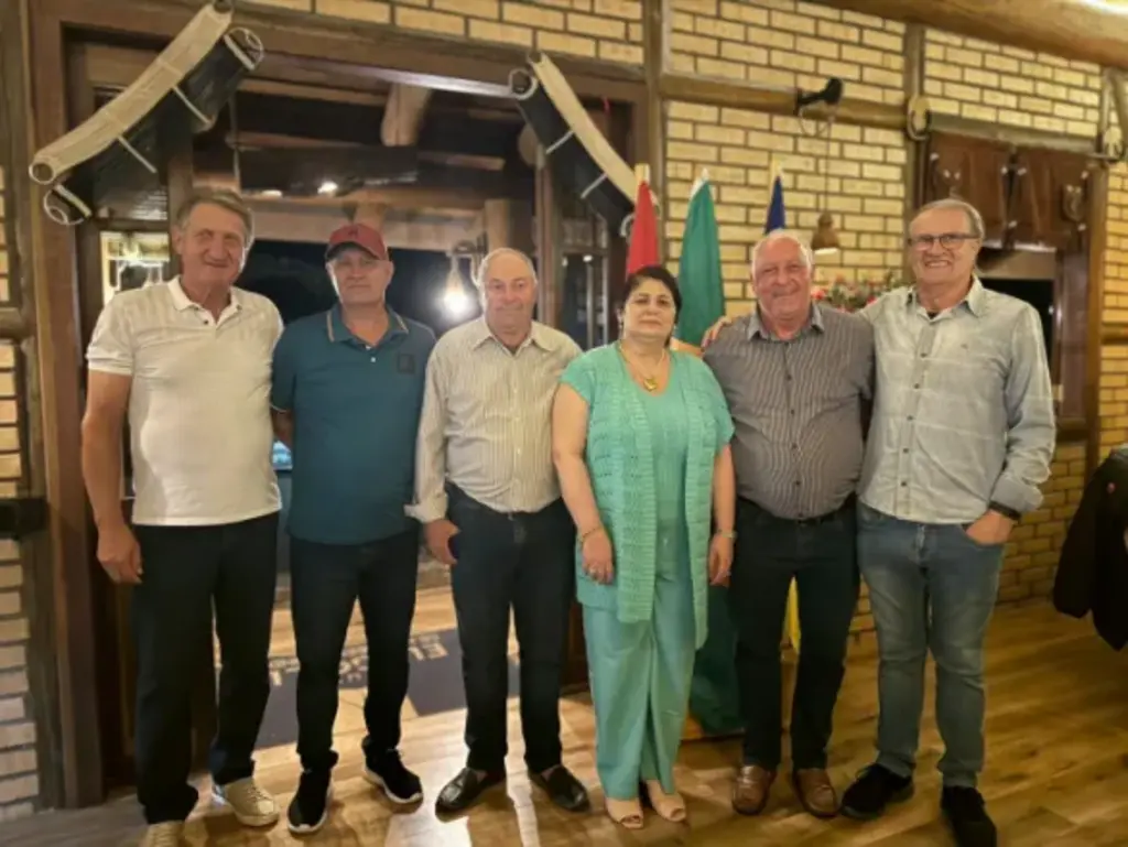 Udo Gutz e Elisete Pessatti Ern são oficialmente pré-candidatos a prefeito e vice em Taió
