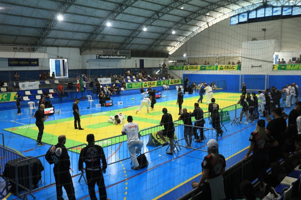 Campeonato de JIU-JITSU reúne cerca de 500 atletas em São Francisco Sul