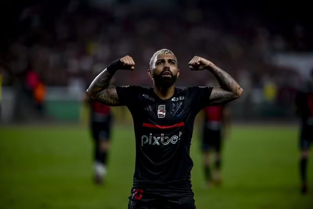  - Gabigol comemora seu primeiro gol em 2024 pelo Flamengo — Foto: Marcelo Cortes / CRF