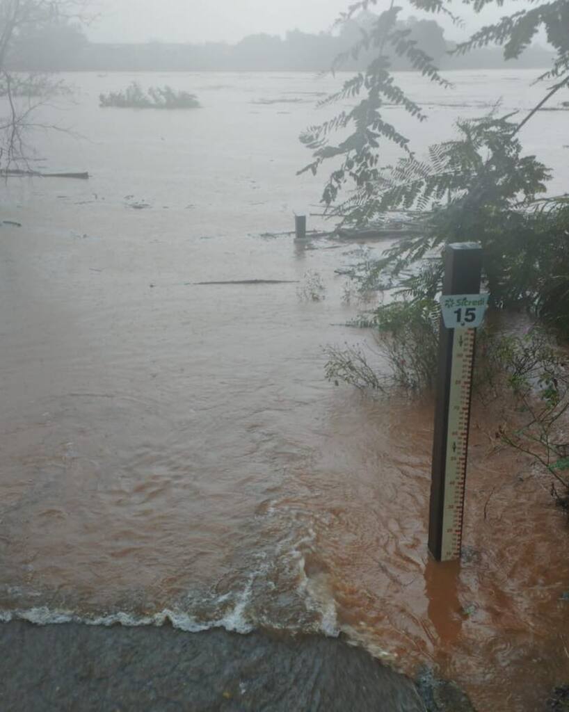 Reprodução - Nível do rio Taquari assuta moradores de Roca Sales, uma das cidades atingidas