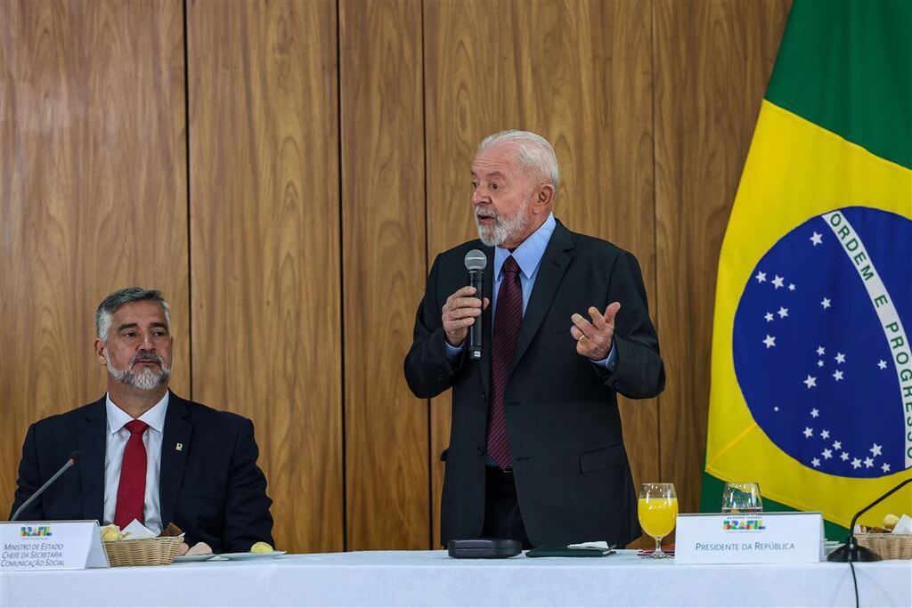título imagem Ministro Paulo Pimenta confirma vinda do presidente Lula a Santa Maria nesta quinta-feira
