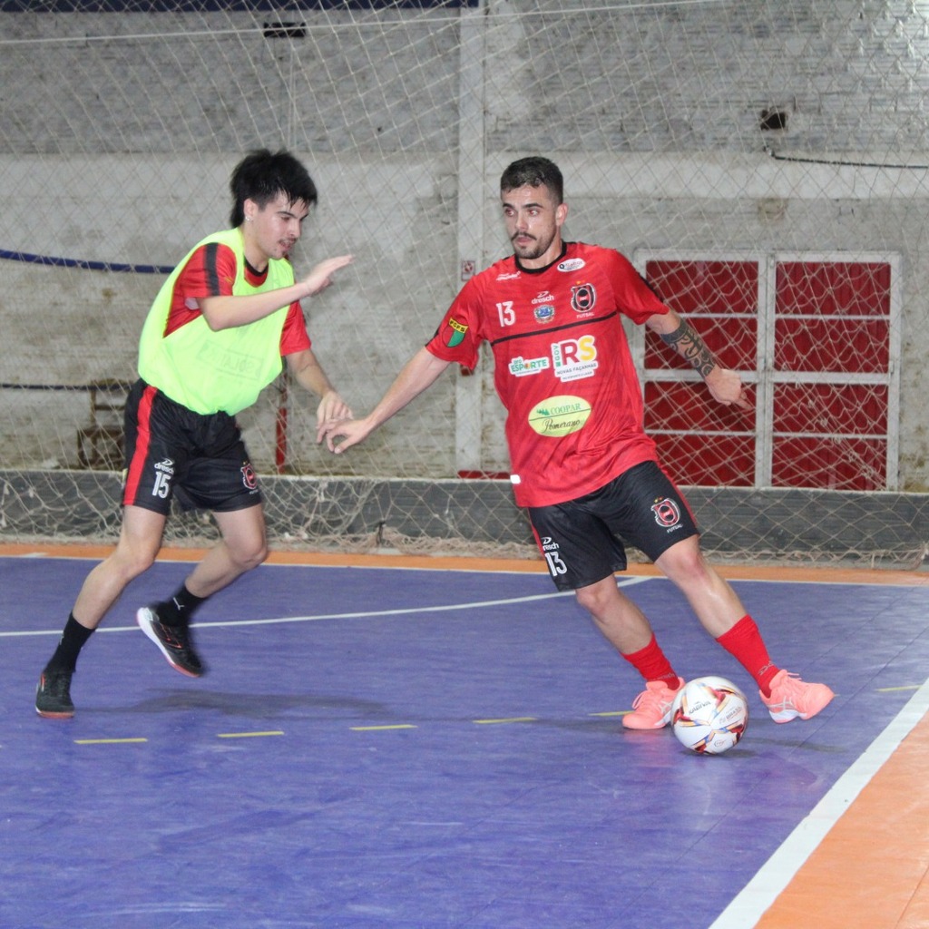 FGFS adia clássico da Zona Sul pela Série Ouro de Futsal
