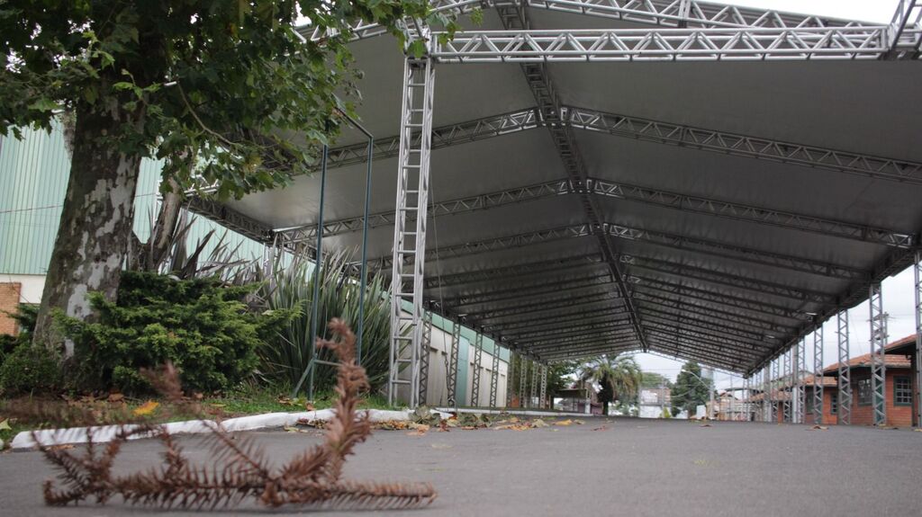Parque Conta Dinheiro começa a ser modificado para receber a Festa do Pinhão