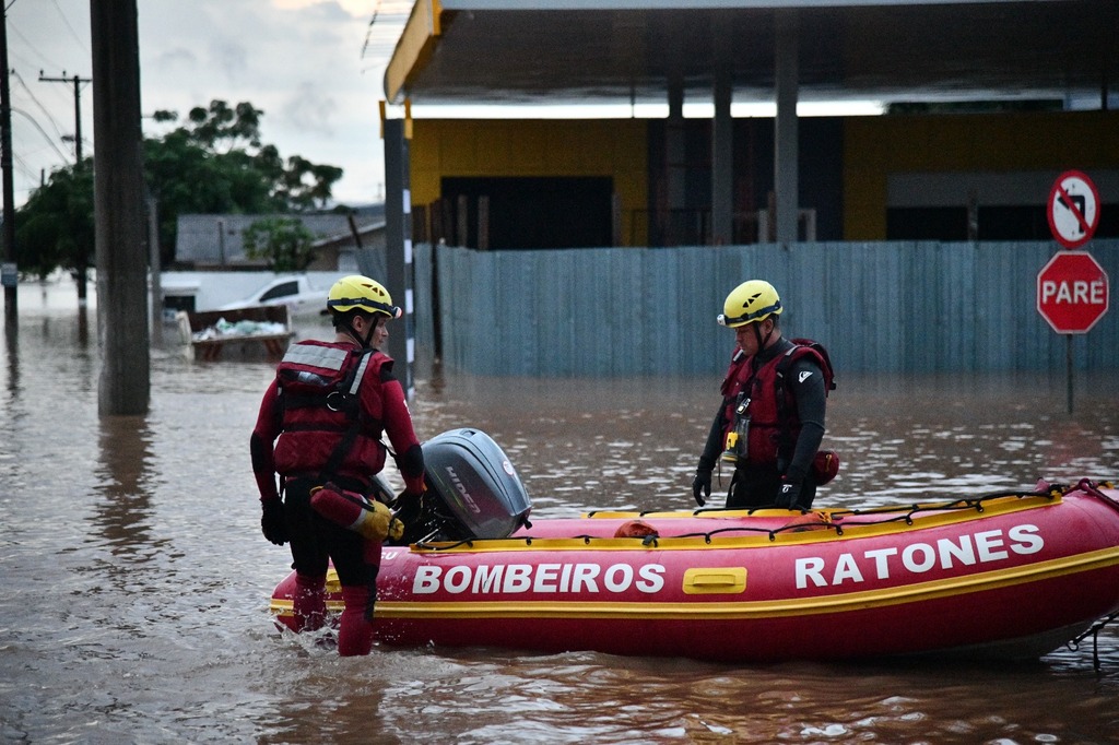 Foto: soldado Gustavo Maciel Keller / CBMSC - No sábado, as equipes do CBMSC realizaram um resgate na região de Porto Alegre por 14 horas ininterruptas