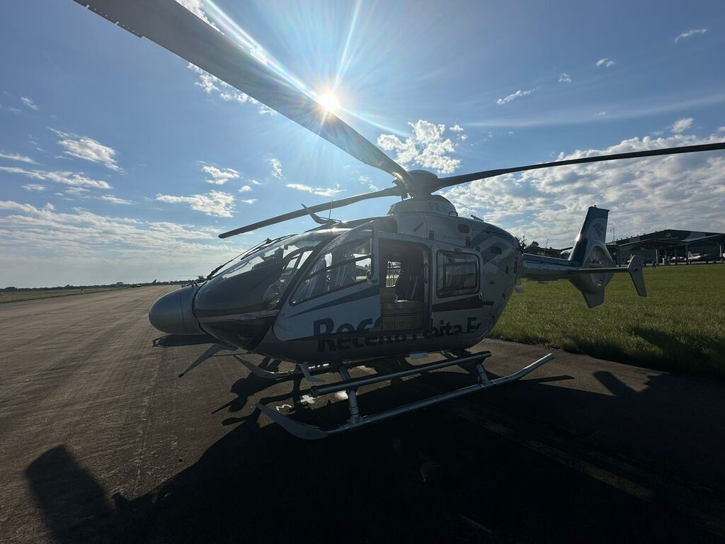 Helicóptero da Receita Federal é utilizado para monitoramento de dique em Canoas