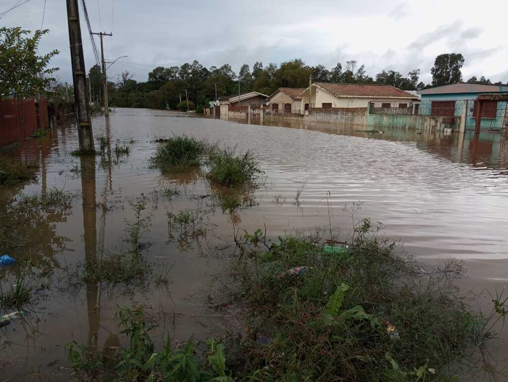 Enchentes no Estado já deixam 95 mortos e mais de 370 feridos