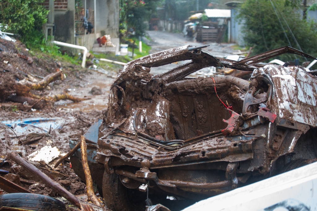 título imagem Rio Grande do Sul registra 107 mortes pelas enchentes; 136 pessoas seguem desaparecidas