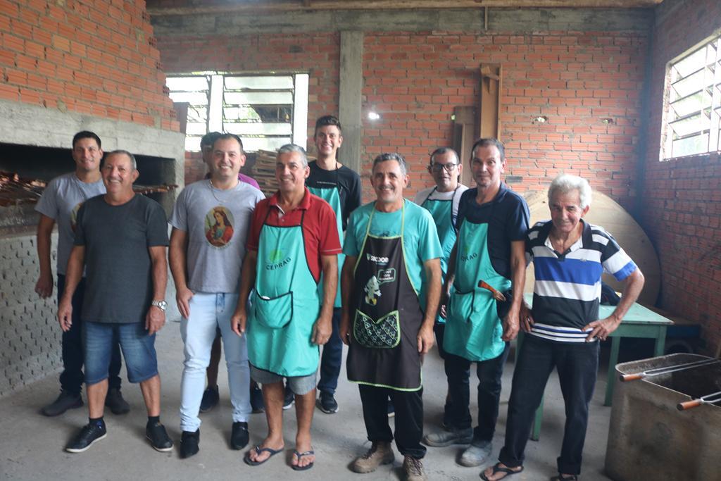 COMUNIDADE DE VILA SANTA CATARINA REALIZA FESTA RELIGIOSA EM HONRA A PADROEIRA