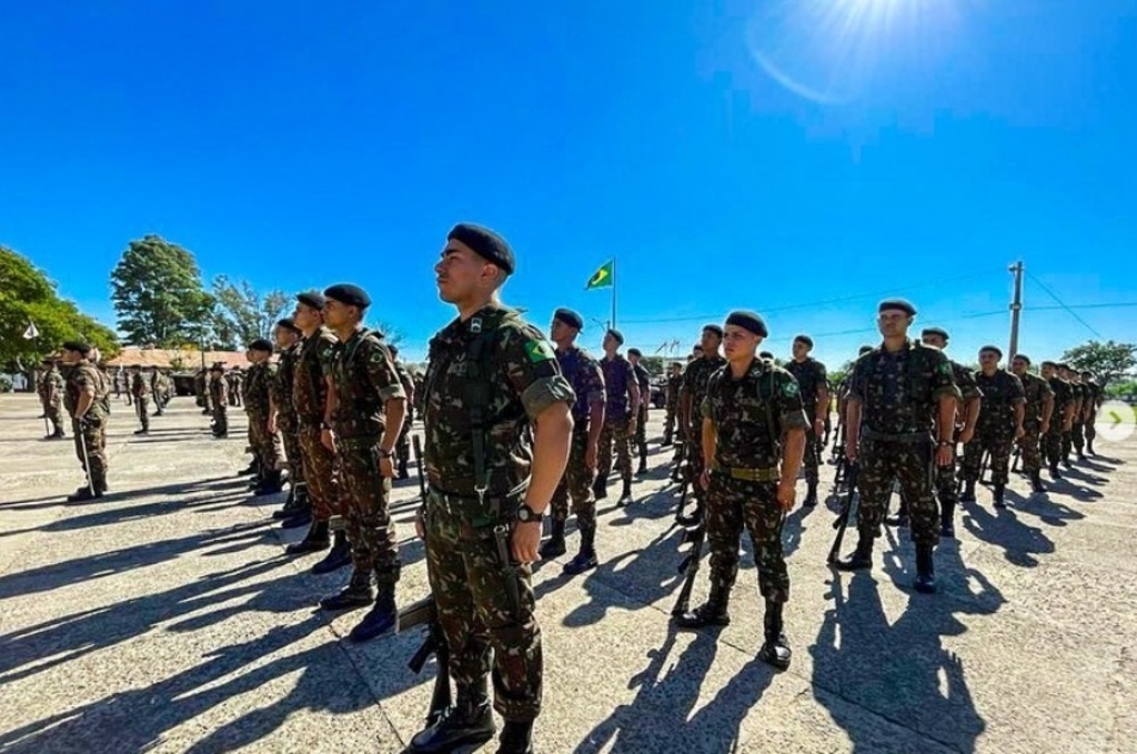 Exército comemora Dia da Cavalaria empregado em ações de apoio à comunidade