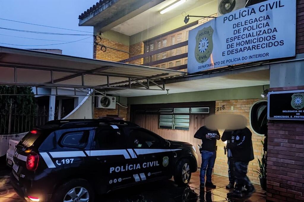 Polícia Civil de Santa Maria prende suspeito de homicídio em operação no Beco do Beijo