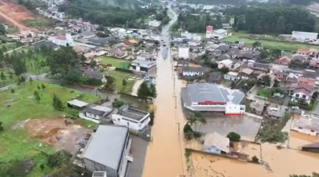  - IMAGENS DIVULGAÇÃO