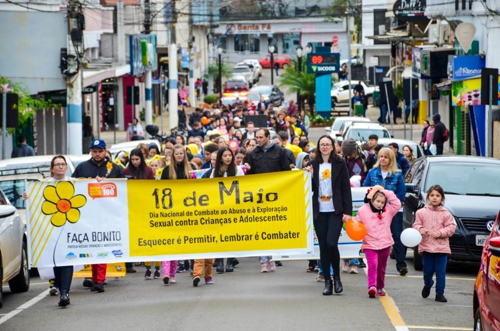 Campanha Faça Bonito 2024 encerra suas atividades com caminhada pelas ruas centrais de Capinzal