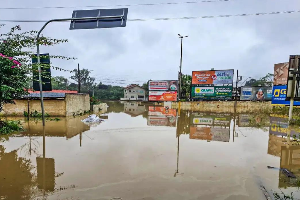 (Imagem Defesa Civil de Santa Catarina) - Volume de chuvas registrado em três dias é maior do que o esperado para todo o mês de maio em SC