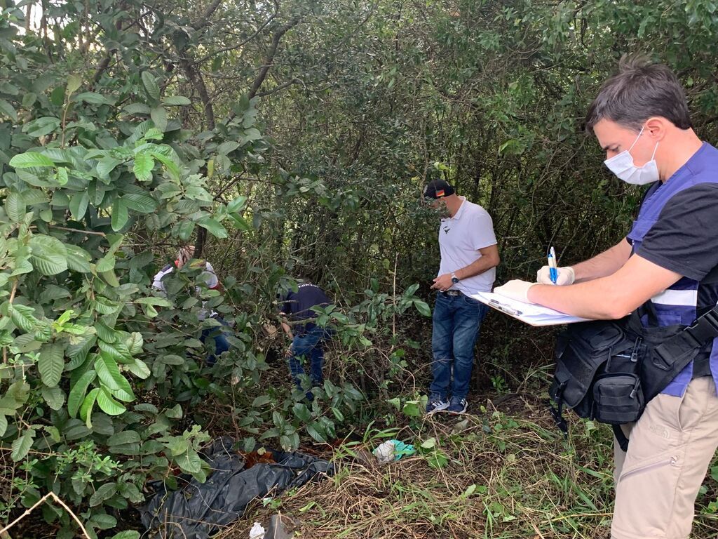 Foto: Mateus Ferreira - Restos mortais foram encontrados no dia 8 de maio em mato às margens da rodovia, em Santa Maria