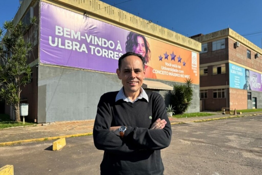 Adão Paz Junior - 