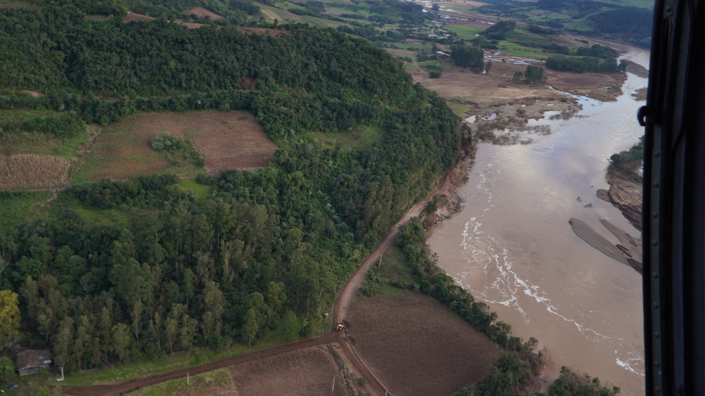 Defesa Civil alerta para risco de inundação com aumento do nível no Rio Jacuí