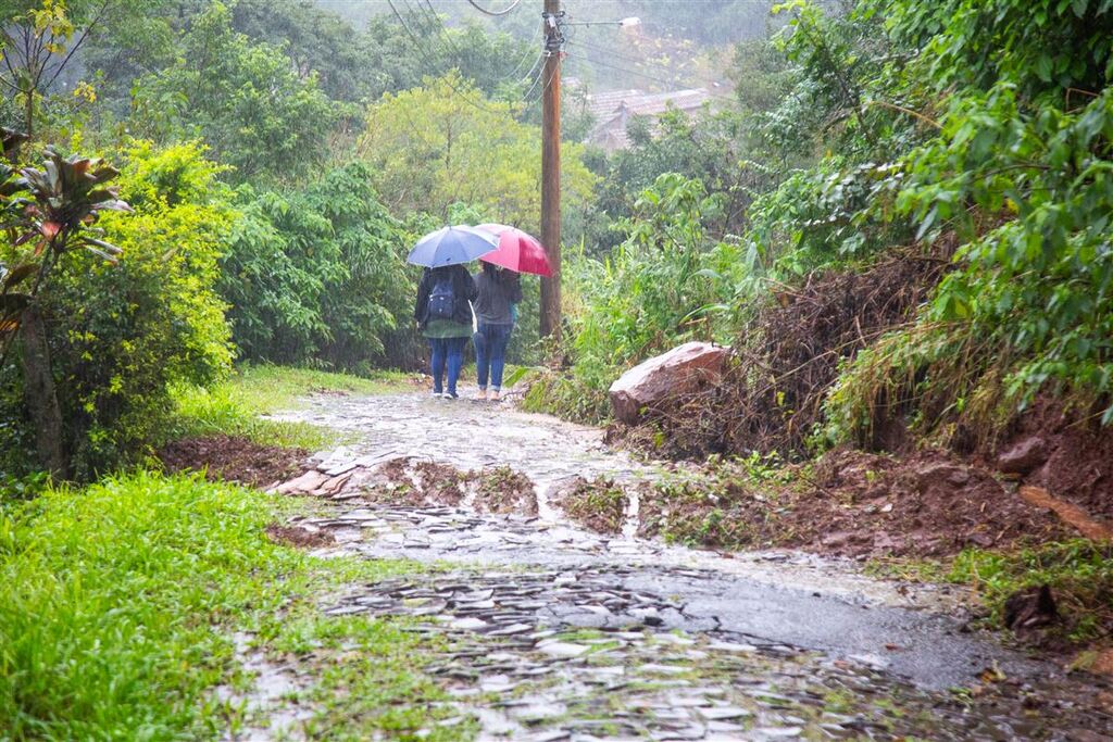 Volume de chuva ultrapassa os 100 milímetros em Santa Maria nesta quinta; confira os acumulados na região