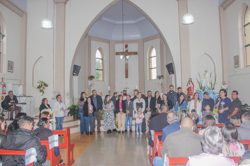 COMUNIDADE DE NOVA FÁTIMA PROMOVE FESTA RELIGIOSA EM HONRA A PADROEIRA EM SÃO JOÃO DO SUL